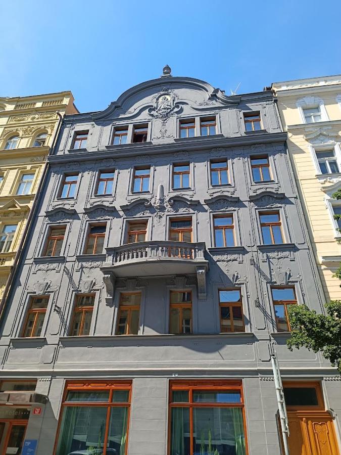Rezidence Dlouha 17 Hotel Praag Buitenkant foto